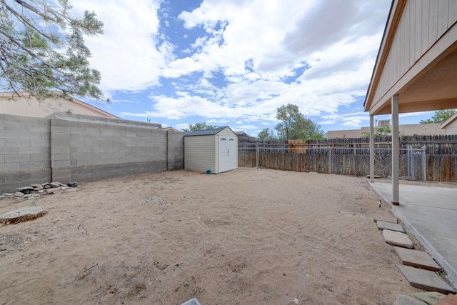 1316 Rebecca Road NE, Rio Rancho, NM 87144