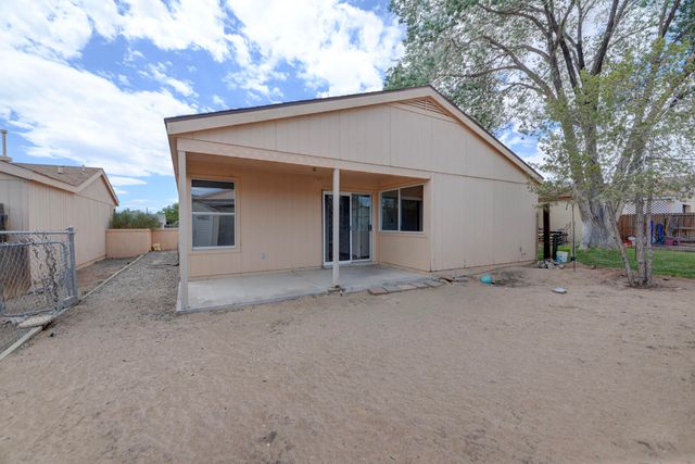 1316 Rebecca Road NE, Rio Rancho, NM 87144