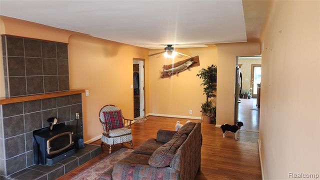 29513 Greenland Street, Livonia, MI 48154