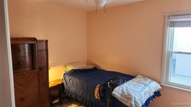 29513 Greenland Street, Livonia, MI 48154