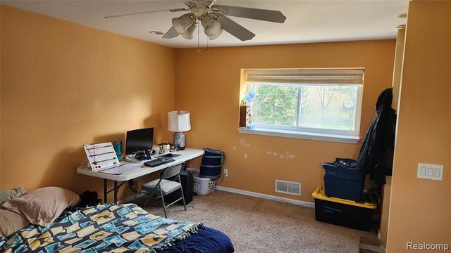 29513 Greenland Street, Livonia, MI 48154