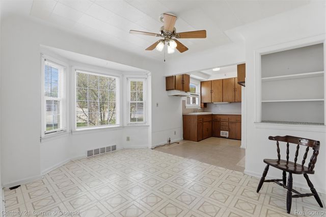 1656 N Franklin Street, Dearborn, MI 48128