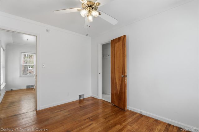 1656 N Franklin Street, Dearborn, MI 48128