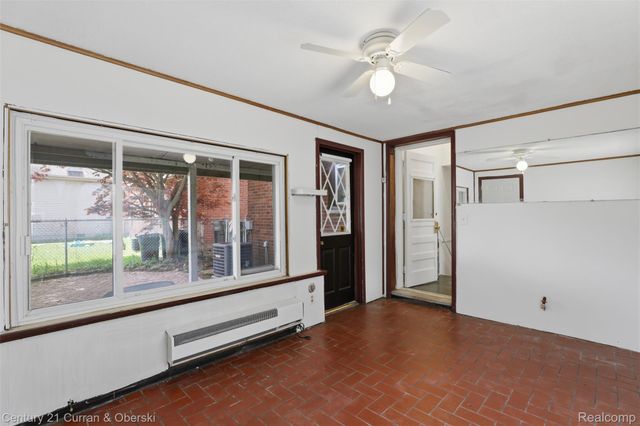 1656 N Franklin Street, Dearborn, MI 48128