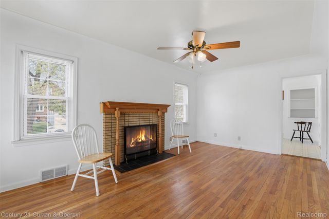 1656 N Franklin Street, Dearborn, MI 48128