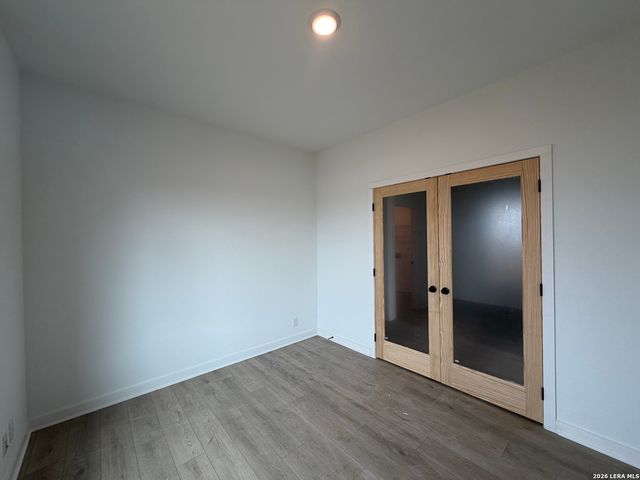 10907 Bop Ln, Adkins, TX 78101