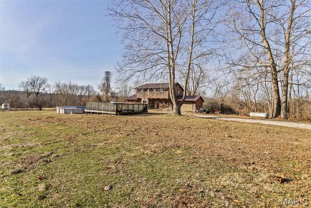 2998 Gresham Hollow Road, Hamburg, IL 62045