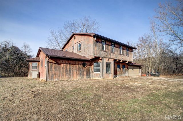 2998 Gresham Hollow Road, Hamburg, IL 62045