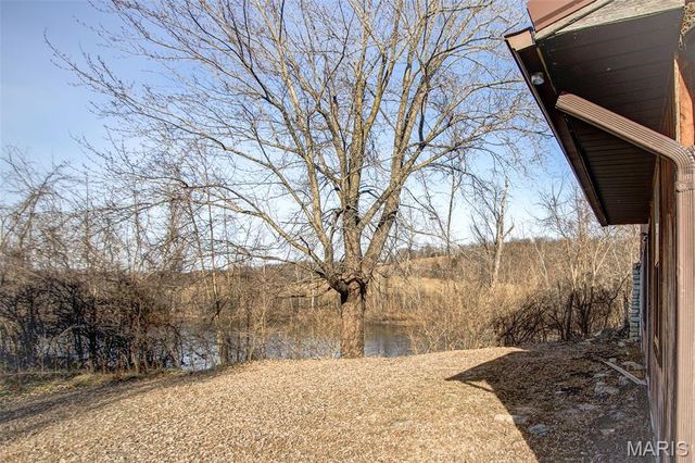 2998 Gresham Hollow Road, Hamburg, IL 62045