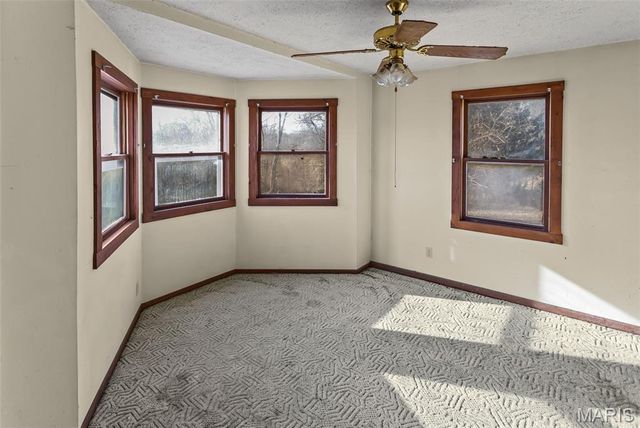 2998 Gresham Hollow Road, Hamburg, IL 62045