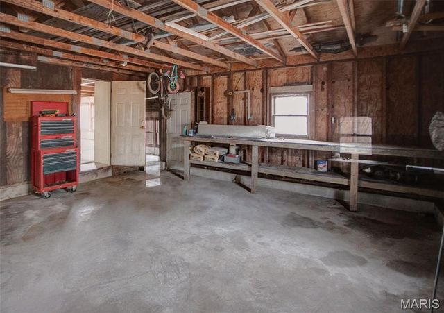 2998 Gresham Hollow Road, Hamburg, IL 62045