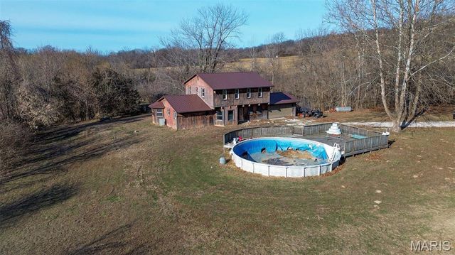 2998 Gresham Hollow Road, Hamburg, IL 62045