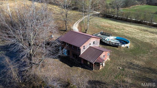 2998 Gresham Hollow Road, Hamburg, IL 62045