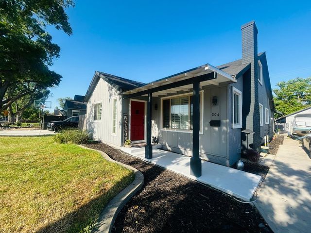 204 N Santa Ana Ave, Modesto, CA 95354