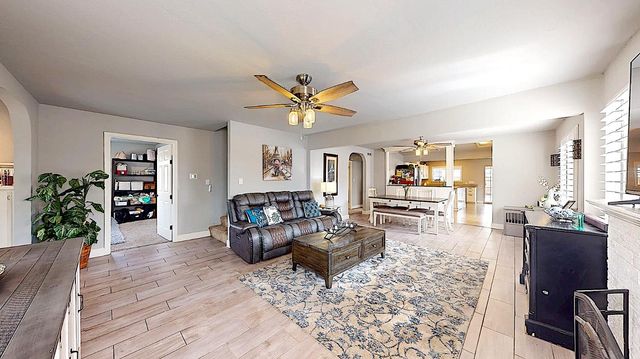 204 N Santa Ana Ave, Modesto, CA 95354