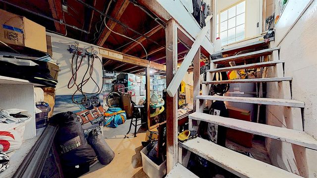 204 N Santa Ana Ave, Modesto, CA 95354