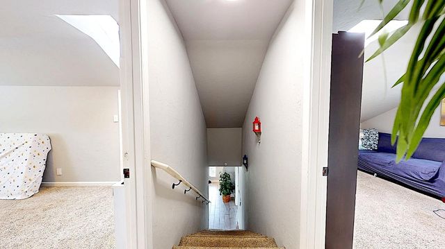 204 N Santa Ana Ave, Modesto, CA 95354