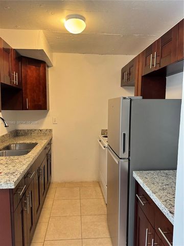 9405 W Flagler St 302D, Miami, FL 33174
