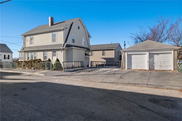 18 Loreto Street 2, Providence, RI 02904