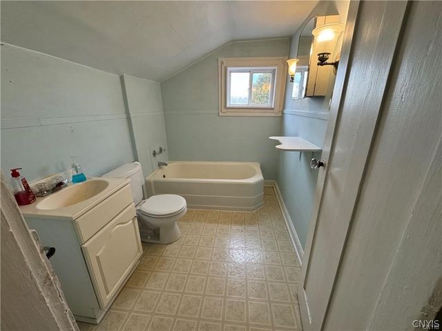 152 East 4th Street, Oswego, NY 13126