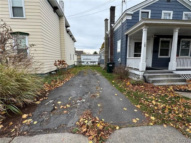 152 East 4th Street, Oswego, NY 13126