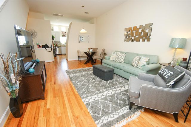 8705 Bryam Street 403, Houston, TX 77061