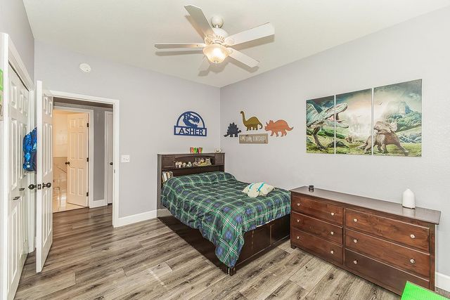 2409 SE Cottonwood Circle, Visalia, CA 93277