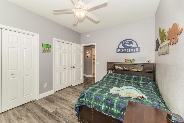 2409 SE Cottonwood Circle, Visalia, CA 93277