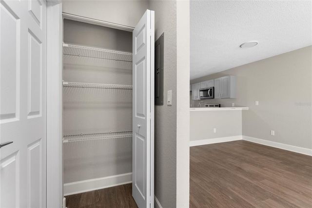 2508 WOODGATE BOULEVARD 105, Orlando, FL 32822