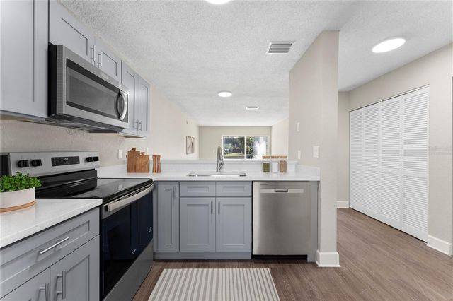 2508 WOODGATE BOULEVARD 105, Orlando, FL 32822