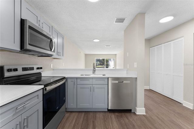 2508 WOODGATE BOULEVARD 105, Orlando, FL 32822