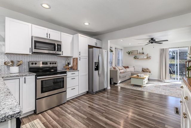 2613 S 49th Street, Kansas City, KS 66106