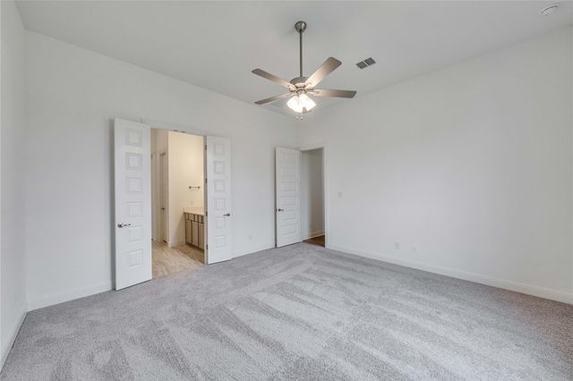 137 Zinnia LN, Hutto, TX 78634