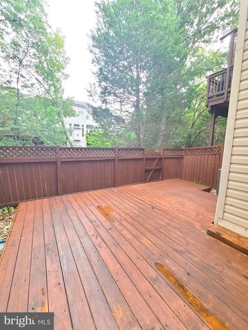 13586 CEDAR RUN LN, Herndon, VA 20171