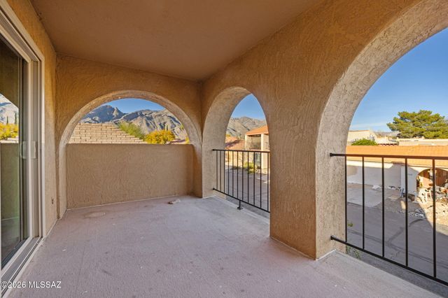 5625 N Camino De La Noche, Tucson, AZ 85718
