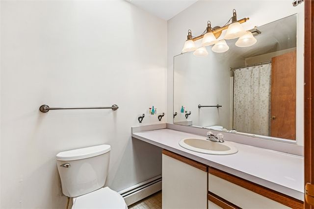 12 Silver Street, Warwick, RI 02889