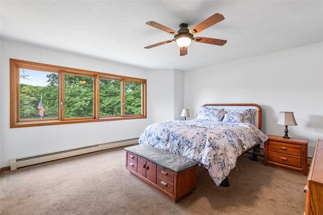 12 Silver Street, Warwick, RI 02889