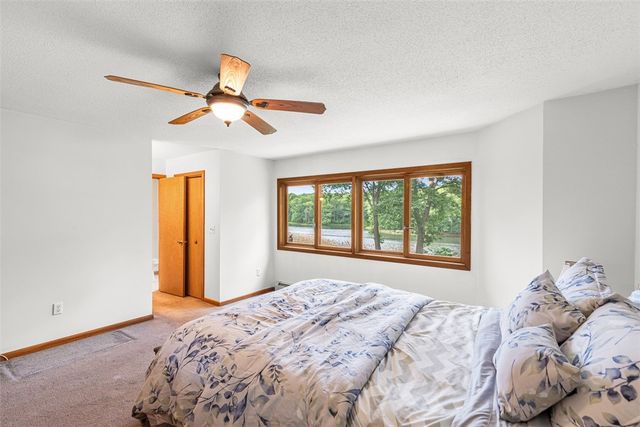 12 Silver Street, Warwick, RI 02889