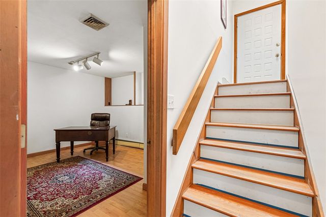 12 Silver Street, Warwick, RI 02889