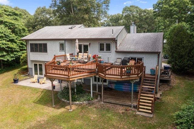 12 Silver Street, Warwick, RI 02889