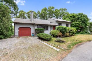12 Silver Street, Warwick, RI 02889
