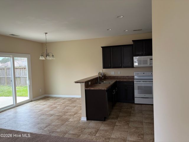 2005 Lapham Drive, Leland, NC 28451