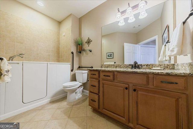 120 Chastain Road NW 1002, Kennesaw, GA 30144