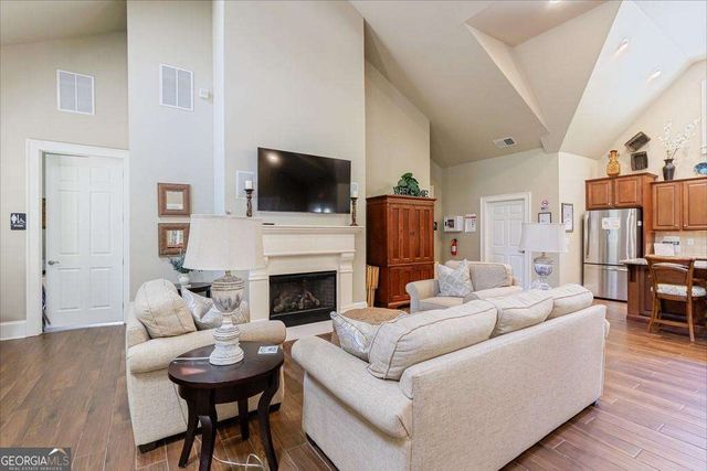 120 Chastain Road NW 1002, Kennesaw, GA 30144