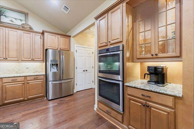 120 Chastain Road NW 1002, Kennesaw, GA 30144