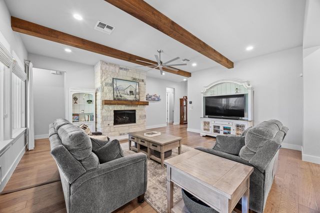 2208 Quarry LOOP, Leander, TX 78641