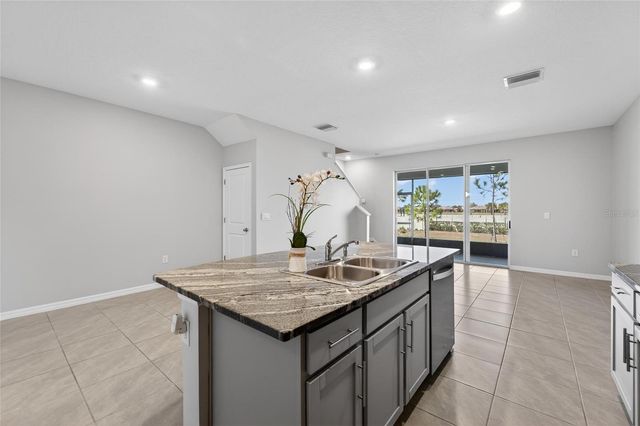 188 MANGROVE SHADE CIRCLE, Apollo Beach, FL 33572