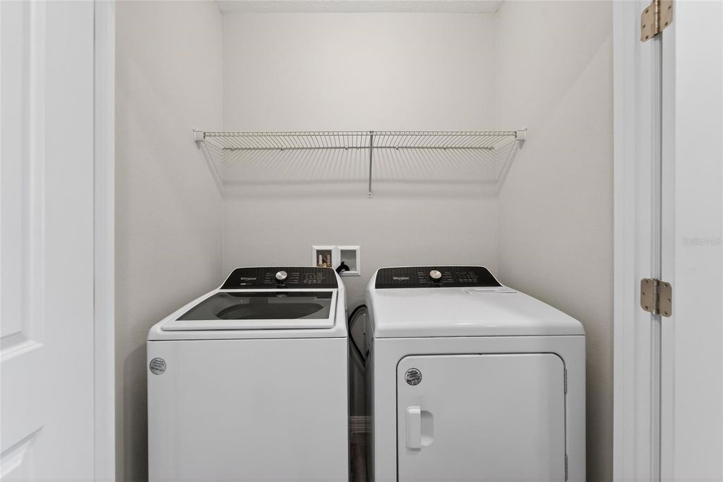 Image 36 of property listing at 188 MANGROVE SHADE CIRCLE, Apollo Beach, FL 33572