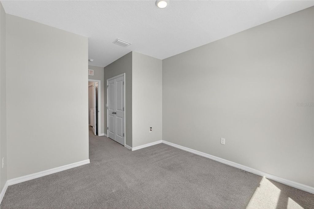 Image 46 of property listing at 188 MANGROVE SHADE CIRCLE, Apollo Beach, FL 33572