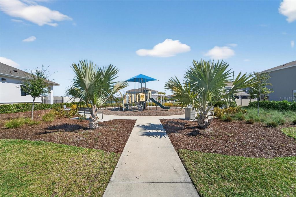 Image 59 of property listing at 188 MANGROVE SHADE CIRCLE, Apollo Beach, FL 33572